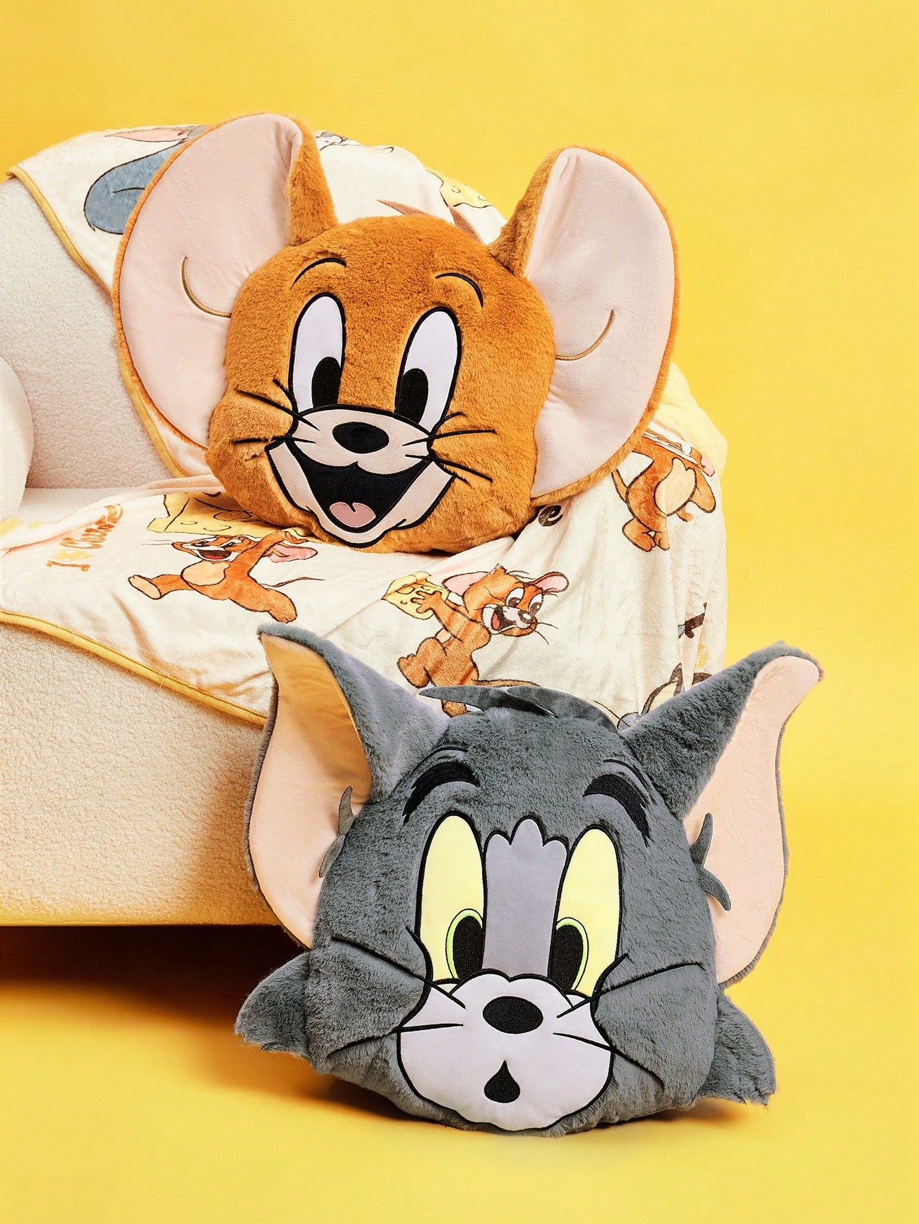 TOM & JERRY X SHEIN 1pc Cartoon Mouse Jerry Face Plush Pillow Without Tom Pillow Yellow