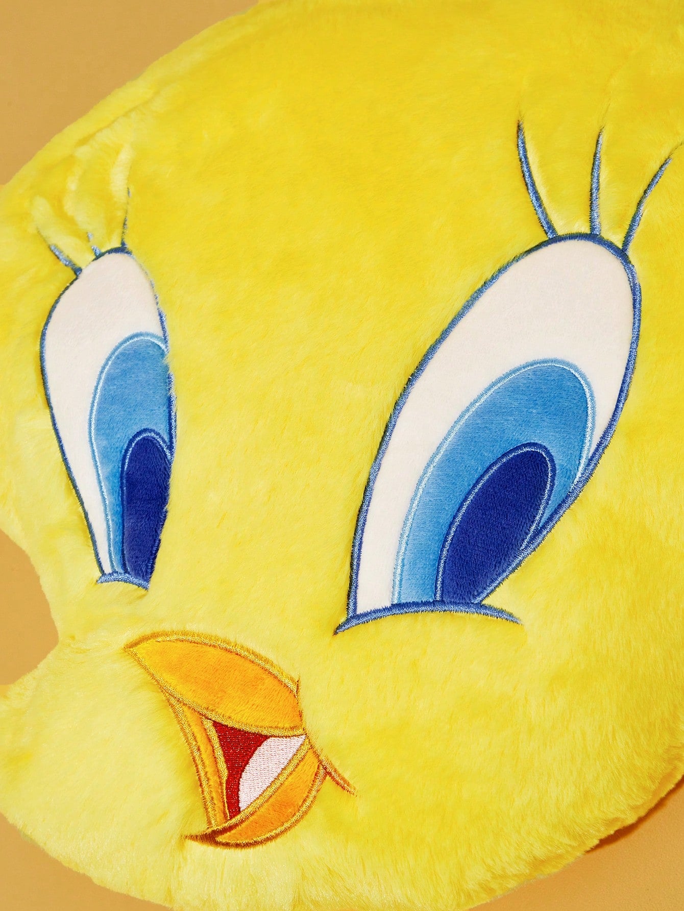 LOONEY TUNES X SHEIN Embroidered Cartoon And Letter Pattern Decorative Throw Pillow Yellow