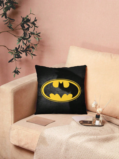 Batman X ROMWE Cartoon Graphic Pillow Cover Multicolor